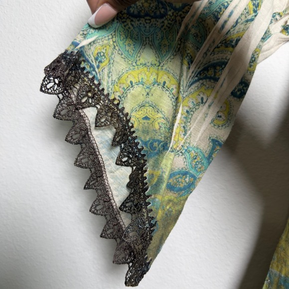 One World Women Forest Fairy Top XL Green Paisley Lace Flare Sleeve V-Neck Gobli - Picture 10 of 11